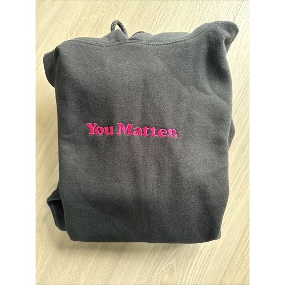 Demetrius Harmon You Matter Sweatshirt Hoodie Unisex SMALL Breast‎ Cancer Black - Picture 12 of 12